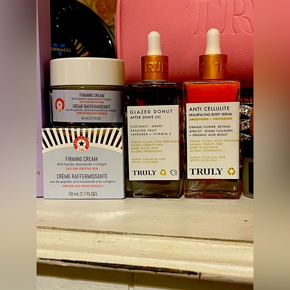 TRULY BEAUTY, JUICE BEAUTY, FIRST AID BEAUTY, COSRX, LANCÔME, and ELEMIS! - Picture 5 of 6
